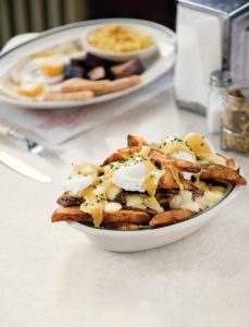 BENNY POUTINE