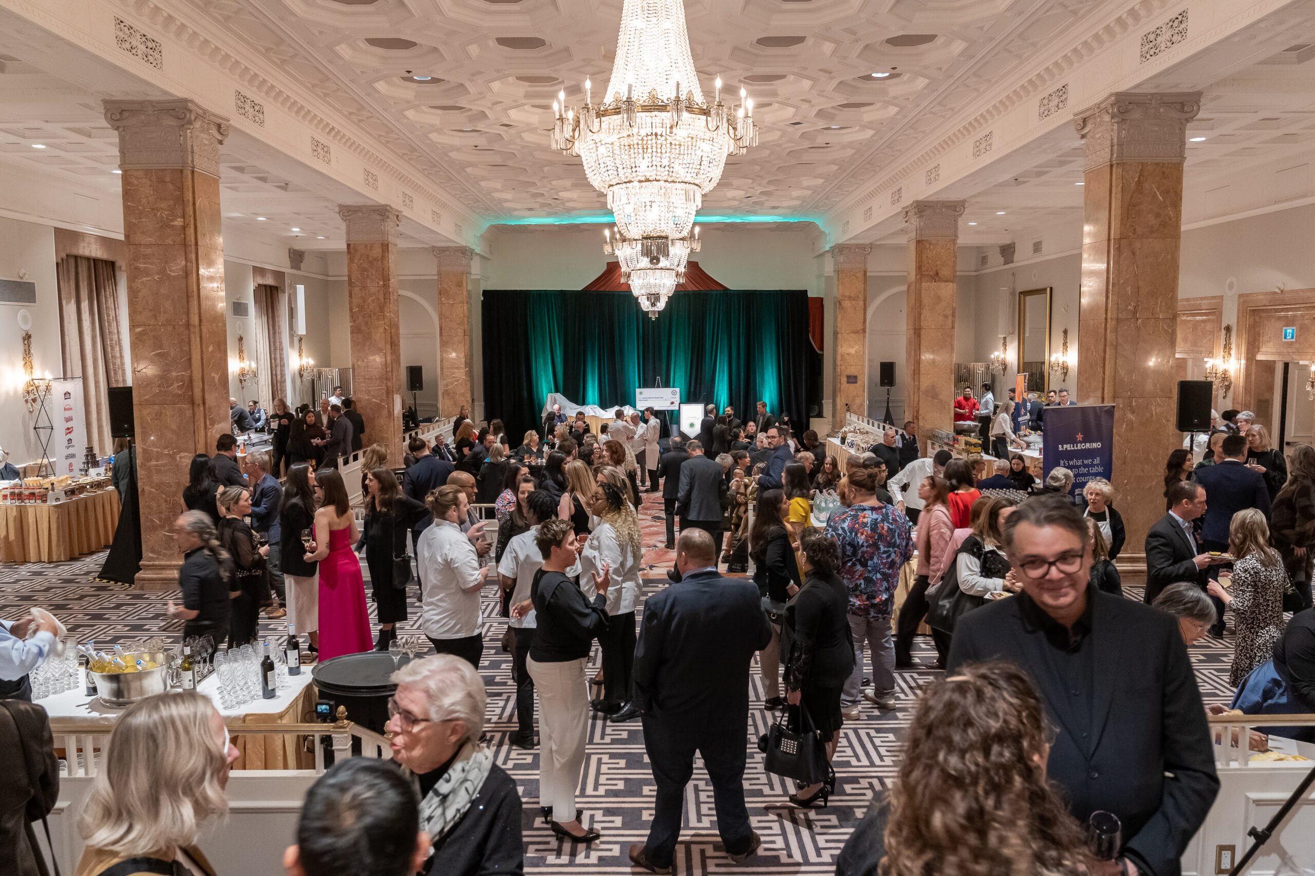 TasteCanada-Awards-Soiree-Fairmont-Royal-York-301023@Picnchu89-71 TasteCanada-Awards-Soiree-Fairmont-Royal-York-301023@Picnchu89-71