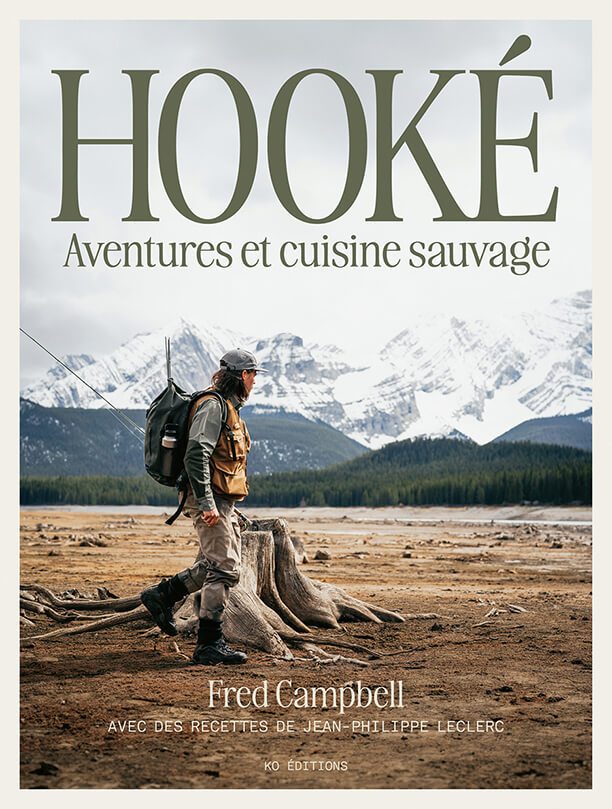 Hooké_Campbell_Fred_Leclerc_Jean-Philippe Hooke_couverture d Hooké - Aventures et cuisine sauvage par Fred Campbell avec Jean-Philippe Leclerc, KO Éditions, Montréal