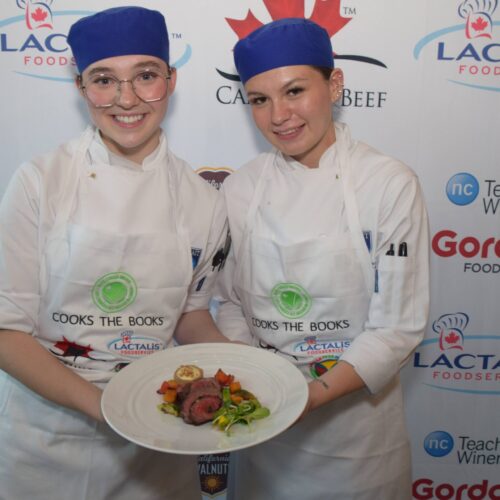 Student Chefs Jillian Sampson and Hailey Whitford, Team NAIT