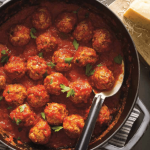 Boulettes de viande a la sauce tomate